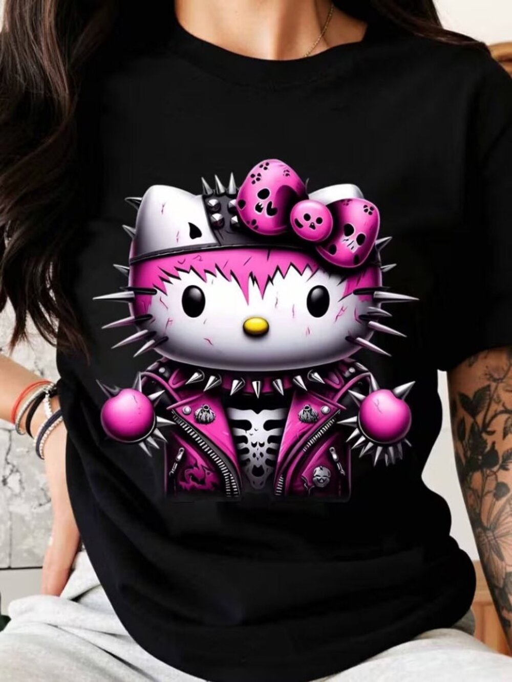 Hello Kitty Style Punk Rock Graphic Women's Streetwear T-Shirt *Men's Size: L